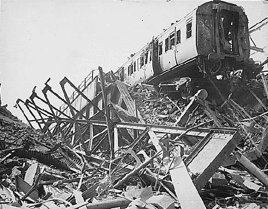 Demise of the Necropolis Railway 1941