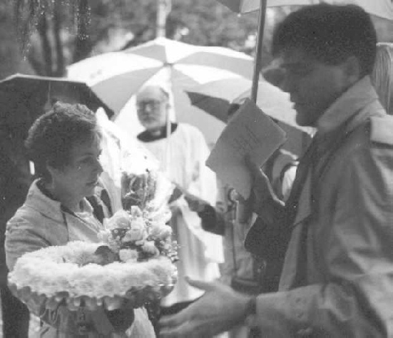 Service of Dedication of the memorial to Edith Thompson and others 13 November 1993
